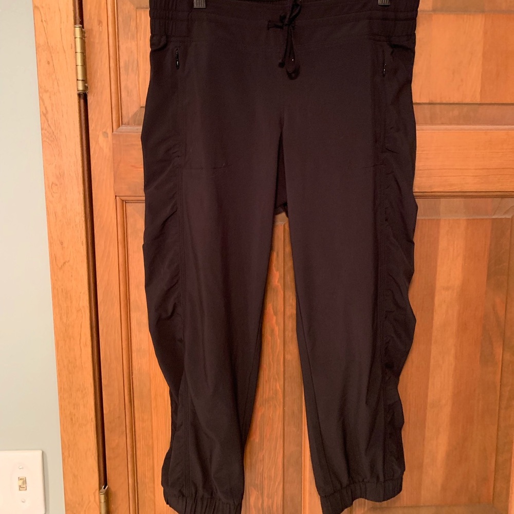 Athleta cropped la viva pant